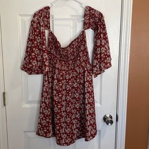 Women's off-the-shoulder red floral bell sleeves mini dress - size medium - NWOT